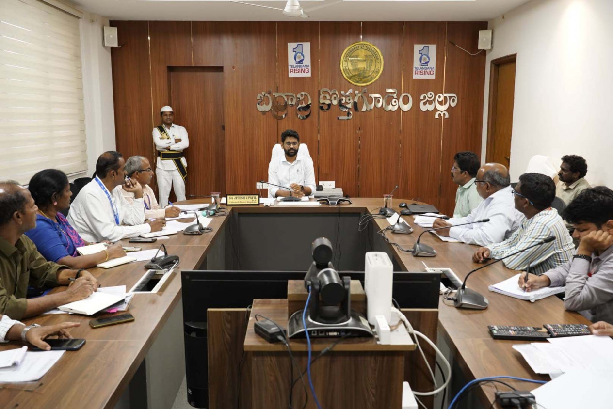 పారదర్శకంగా ఇందిరమ్మ ఇండ్ల లబ్ధిదారుల ఎంపిక