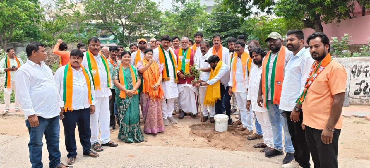 ఖమ్మం బీజేపీ జిల్లా కార్యశాల ఇంచార్జ్ గా రాష్ట్ర కార్యవర్గ సభ్యులు అందే బాబయ్య