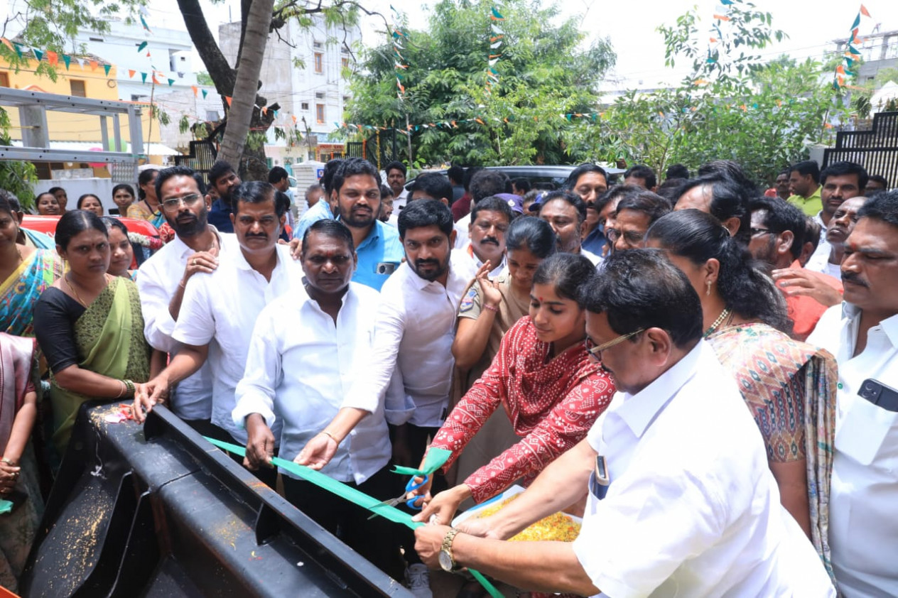 తొర్రూర్ మున్సిపల్ పట్టణ అభివృద్ధికి కృషి