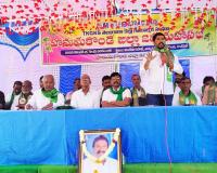 కల్లుగీత  రాష్ట్ర మహా గర్జన సభ కు వేలాదిగా తరలిరండి :