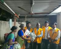 వరద బాధితులకు ఆర్థిక సహాయం అందజేత