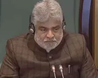 స్పీకర్‌ గడ్డం ప్రసాద్‌పై సుప్రీంకోర్టులో కోర్టు ధిక్కరణ పిటిషన్‌