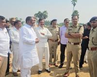 5న జరిగే సీఎం సభ స్థలాన్ని పరిశీలించిన ఎమ్మెల్యే దొంతి మాధవరెడ్డి 