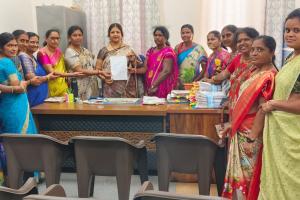 అంగన్వాడీ సమస్యలను పరిష్కరించాలి