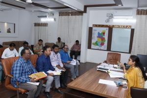 అనుమతులను నిర్దేశిత గడువులోగా మంజూరు చేయాలి: జిల్లా కలెక్టర్ సిక్తా పట్నాయక్