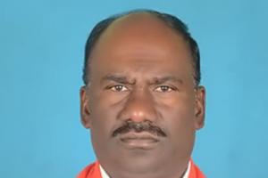 కౌలు రైతుల పత్తి పంటను కాల్చిన దుండగులను వెంటనే పట్టుకోవాలి