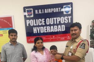 RGIAలో పోయిన బంగారు గొలుసు లభ్యం: ఎస్‌హెచ్‌ఓ ఎస్. కనకయ్య బృందం సత్వర స్పందన