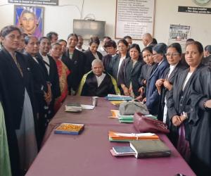 న్యాయవాదుల సంక్షేమం కోసం కృషి చేస్తా